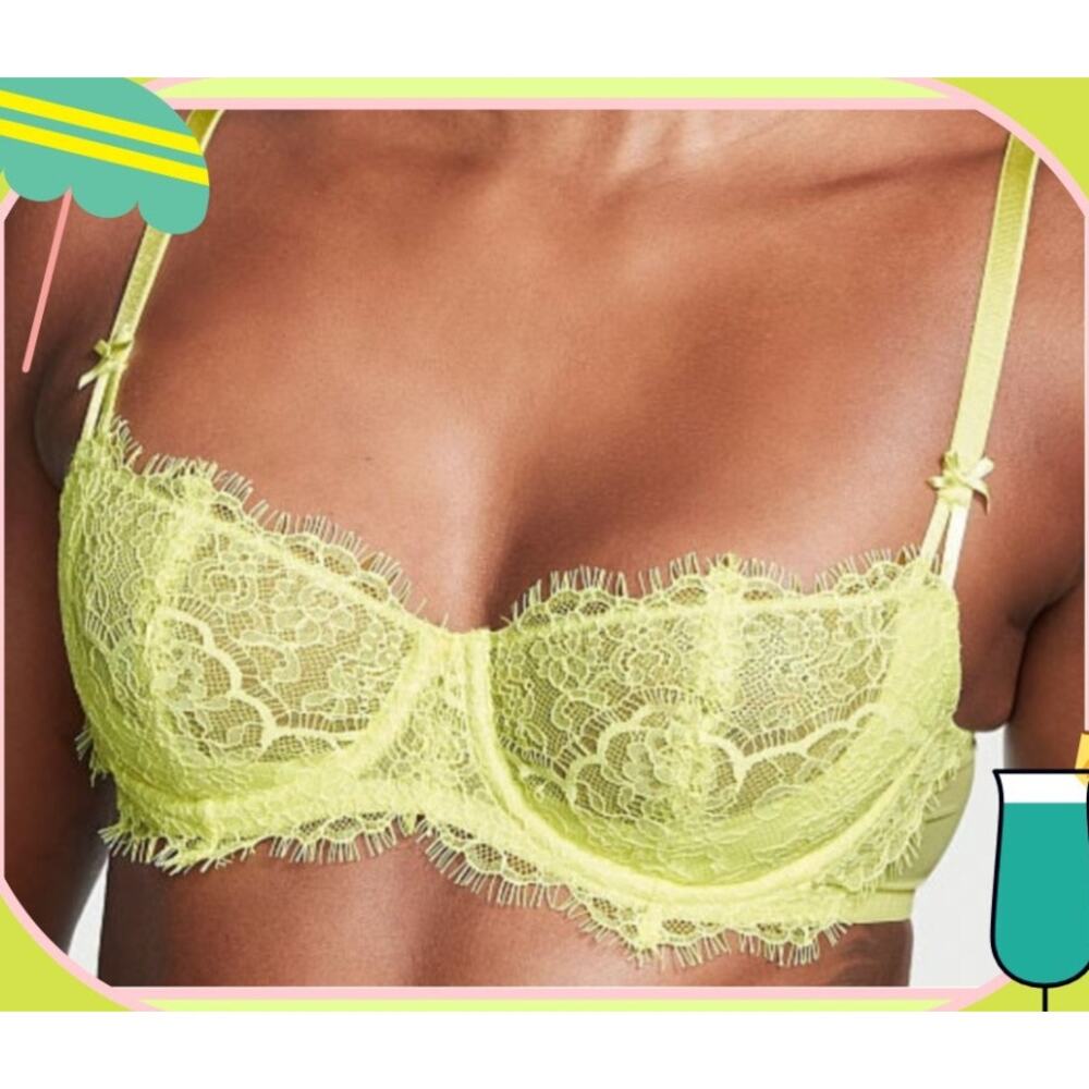 VS Dream Angels Push Up Without Padding Lace Bra Size 34D NWT